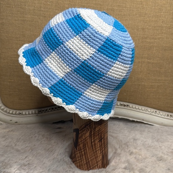 BP. | Gingham Knit Bucket Hat in Blue/Cream, NWT - Picture 9 of 10